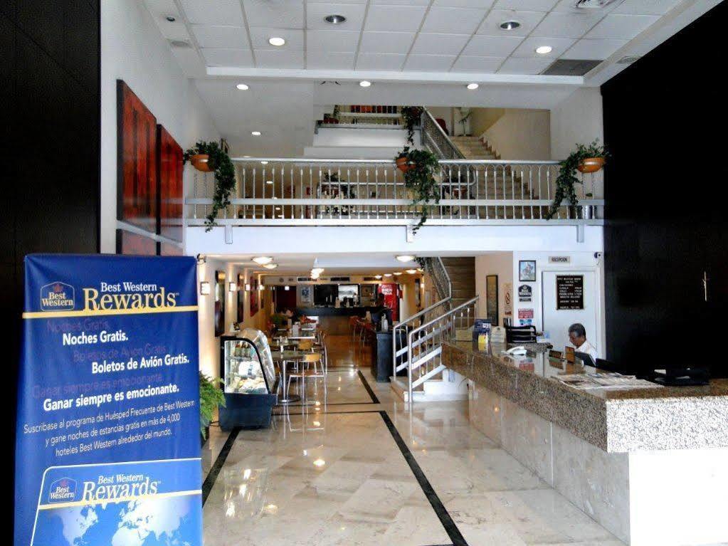 Hotel Madero Express モンテレー エクステリア 写真